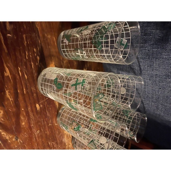 VINTAGE CHRISTMAS DRINKING GLASSES green and white by Nadir in Brazil Set of 6 - Picture 5 of 6